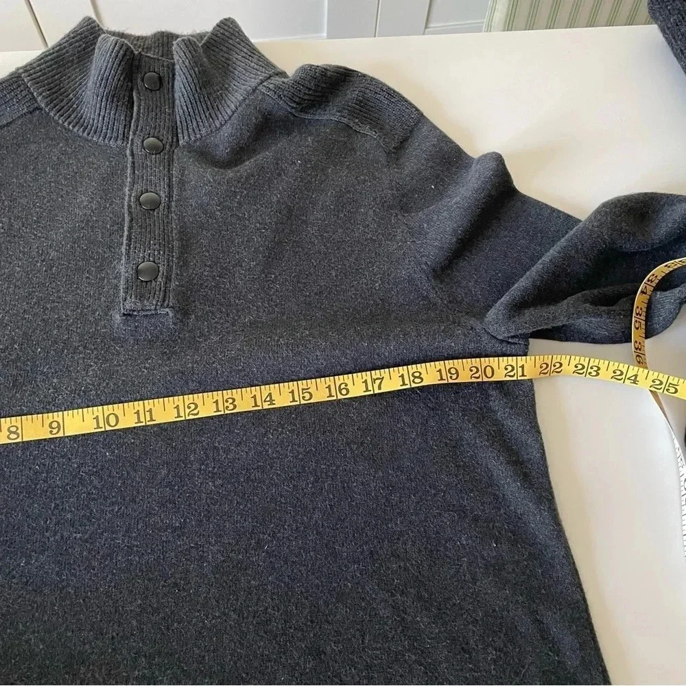 Banana Republic Quarter Snap Sweater Med Gray Silk Blend Soft
